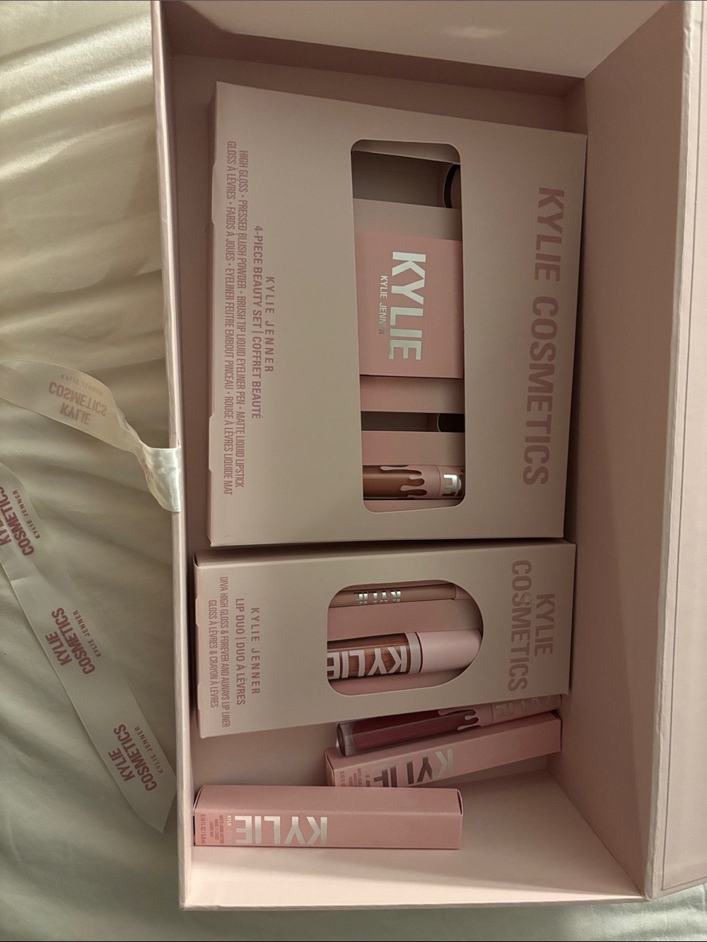 Kylie Cosmetics Pink Lipstick & Lip Kit Set PR PACKAGE